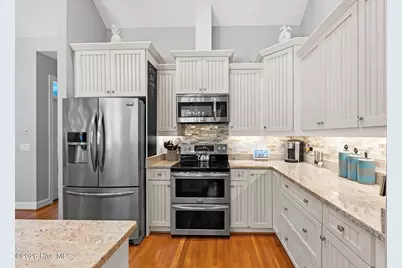 5113 Fernwood Drive, Southport, NC 28461 - Photo 9