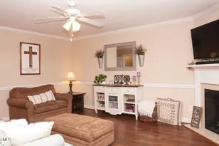 100 Chandler Dr, Greenville, NC 27834 - Photo 3