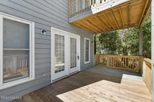 123 Jackson Ave, Emerald Isle, NC 28594 - Photo 11