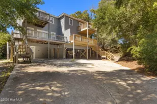 123 Jackson Ave, Emerald Isle, NC 28594 - Photo 1
