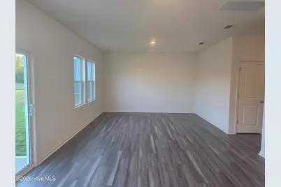 675 Essex Road, Nashville, NC 27856 - Photo 5