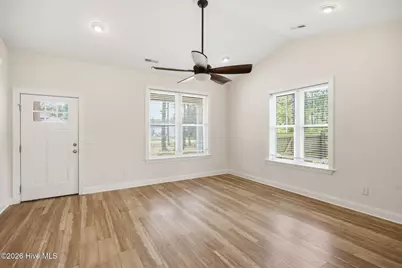 66 N Shelby Road, Southport, NC 28461 - Photo 5