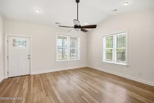 66 N Shelby Rd, Southport, NC 28461 - Photo 5