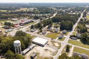 502 N Main St, Salemburg, NC 28385 - Photo 37