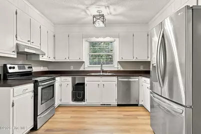 109 Hardee Street, Greenville, NC 27858 - Photo 23
