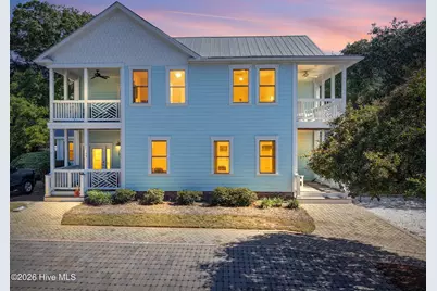 304 Marina View Drive, Southport, NC 28461 - Photo 1