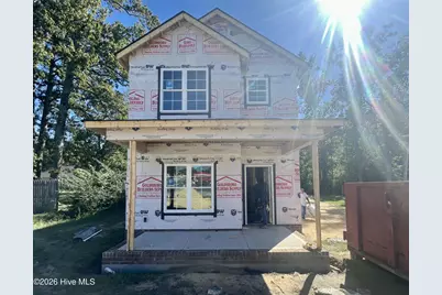 404 S Gardner Avenue, Kenly, NC 27542 - Photo 1