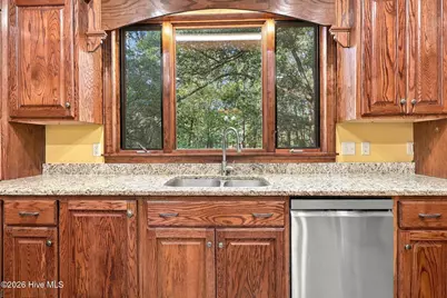 1013 Riverside Boulevard, Lumberton, NC 28358 - Photo 13