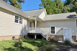 1114 Barkentine Dr, New Bern, NC 28560 - Photo 11
