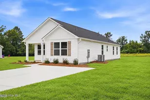 223 Rae St, Warsaw, NC 28398 - Photo 3