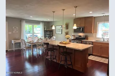 210 N First Avenue, New Bern, NC 28560 - Photo 3