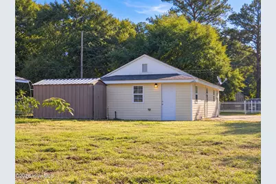 206 N Poplar Street #E, New Bern, NC 28560 - Photo 5
