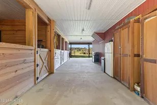 28705 N Turnpike Rd, Wagram, NC 28396 - Photo 45