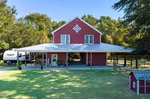 28705 N Turnpike Rd, Wagram, NC 28396 - Photo 7