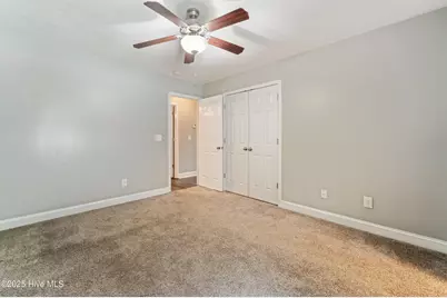 414 Glenhaven Lane, Jacksonville, NC 28546 - Photo 7