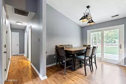 259 S Creek Drive, Jacksonville, NC 28540 - Photo 7