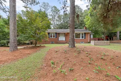 555 N Leak Street, Southern Pines, NC 28387 - Photo 1
