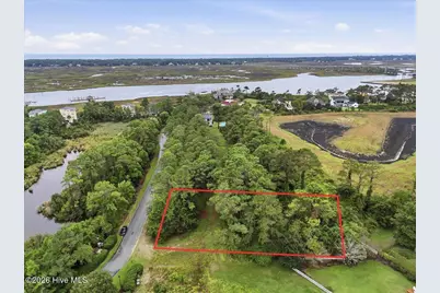 4042 Barnes Bluff Drive SE, Southport, NC 28461 - Photo 1