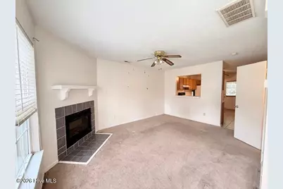 964 W Pueblo Drive, Jacksonville, NC 28546 - Photo 3