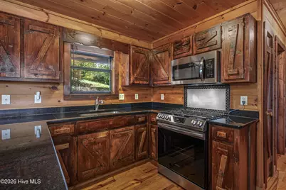 201 Primrose Lane, Hayesville, NC 28904 - Photo 11