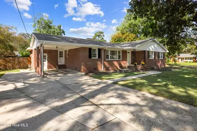 2206 Stanton Road, Kinston, NC 28504 - Photo 3