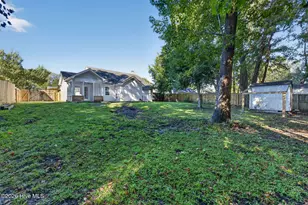 609 Bay Blossom Dr, Wilmington, NC 28411 - Photo 9