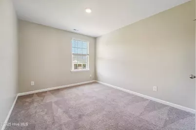 1140 Carteret Manor Drive, Jacksonville, NC 28546 - Photo 9