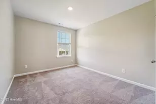 1140 Carteret Mnr Dr, Jacksonville, NC 28546 - Photo 9