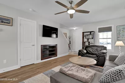 123 W Murrow Lane, Jacksonville, NC 28546 - Photo 5