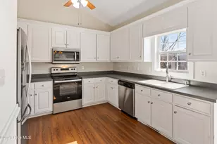 726 Addington Dr, Winterville, NC 28590 - Photo 9