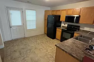 133 Cornerstone Pl, Jacksonville, NC 28546 - Photo 3