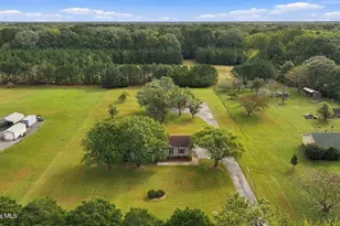 419 Daniels Rd, Corapeake, NC 27926 - Photo 3