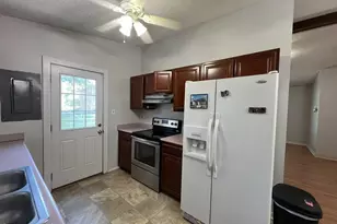 710 Terrace Ct, Jacksonville, NC 28546 - Photo 7