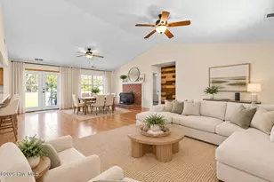 332 South End Rd, Knotts Island, NC 27950 - Photo 3
