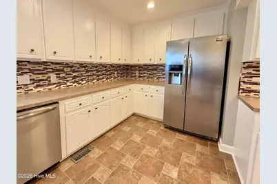 2571 English Squire Drive, Kinston, NC 28504 - Photo 23