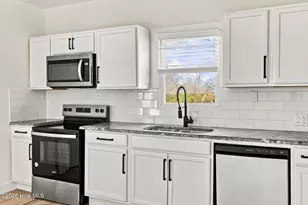 448 W Stewart St, Coats, NC 27521 - Photo 9