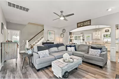 6044 Chancellorsville Drive, Wilmington, NC 28409 - Photo 9