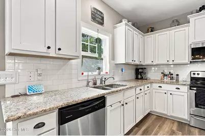 6044 Chancellorsville Drive, Wilmington, NC 28409 - Photo 17