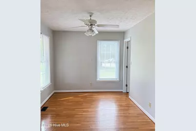 7724 Borthwick Drive, Fayetteville, NC 28306 - Photo 9