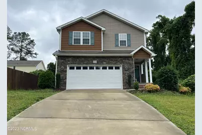 650 W Connecticut Avenue, Southern Pines, NC 28387 - Photo 1