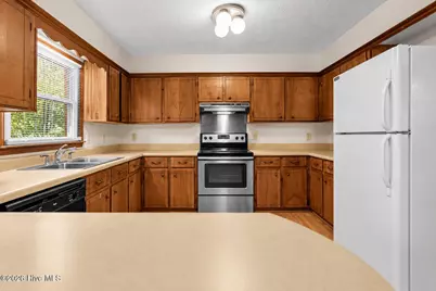 121 Wayne Street, Rockingham, NC 28379 - Photo 9