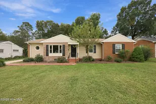 517 E Pine St, Graham, NC 27253 - Photo 1