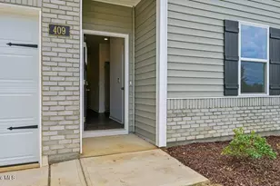 436 Conifer St, Sanford, NC 27332 - Photo 5
