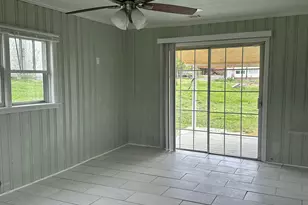 115 Moore St, Crawfordville, GA 30631 - Photo 9