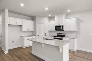 647 Hampton Dr, North Augusta, SC 29860 - Photo 9