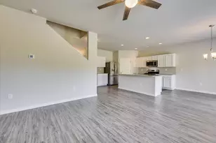 1052 Dietrich Ln, North Augusta, SC 29860 - Photo 9