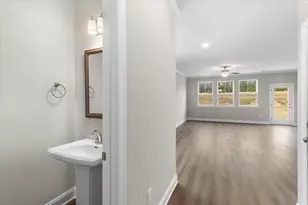 413 Helen Dr, North Augusta, SC 29860 - Photo 5