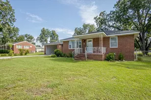 3613 Lake Shore Dr, Martinez, GA 30907 - Photo 3