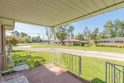 3613 Lake Shore Drive, Martinez, GA 30907 - Photo 5