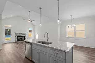 930 Holbrook Dr, Grovetown, GA 30813 - Photo 7